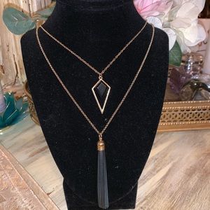 Long layered gold necklace NWOT